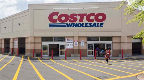How much does the average Costco shopper spend per visit? Costco reveals the answer